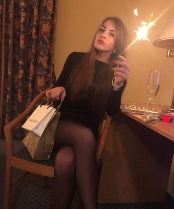 ✨ Открой для себя мир наслаждения и страсти со мной. Моя опытность и чувственность позволят тебе испытать еще неизведанные эмоции и утонуть в океане блаженства.
🌇 Я живу в самом сердце Москвы, и мое тепло и гостеприимство будут сопровождать нашу встречу.
💋 Мои услуги – это настоящий коктейль состояния эйфории, поцелуев и ласк. Я готова пойти на все, чтобы ты получил свое удовольствие.
💎 Не стесняйся позвонить мне, узнать больше о моих возможностях и посмотреть мое фото. Моя смешная сущность и желание доставить тебе настоящую радость ждут тебя.
🌟 Позволь мне стать твоим приятным секретом и оставить тебе незабываемые воспоминания. Не упускай возможности встретиться со мной сегодня в Москве. 💖 Ирина